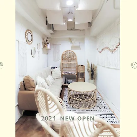 Wondertime2- Ladies' Inn 'Taipei Main Station